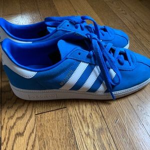 Adidas Blue and White München Shoes
